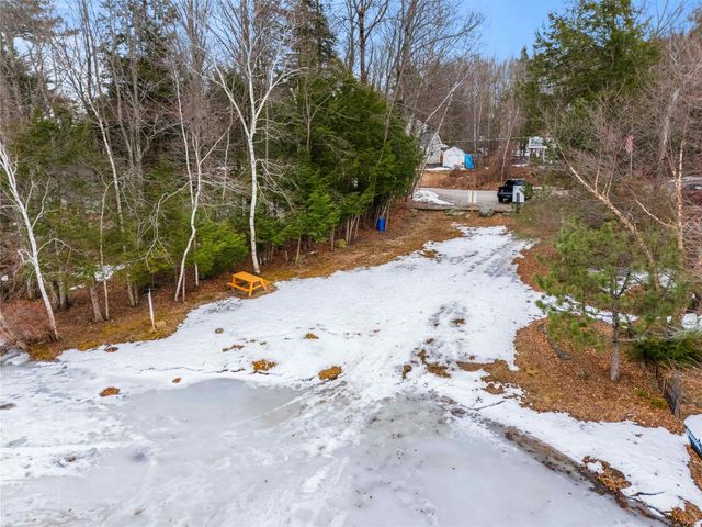 11 Avalon Road, Farmington, NH 03835