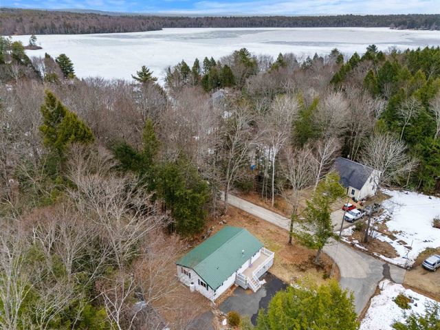 11 Avalon Road, Farmington, NH 03835