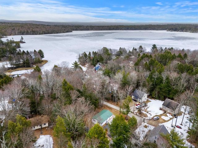 11 Avalon Road, Farmington, NH 03835