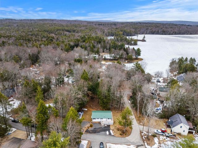 11 Avalon Road, Farmington, NH 03835