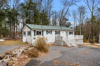 11 Avalon Road, Farmington, NH 03835