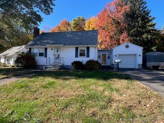 75 Meech Road, Middletown, CT 06457