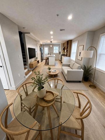122 West Seventh St E, Boston, MA 02127