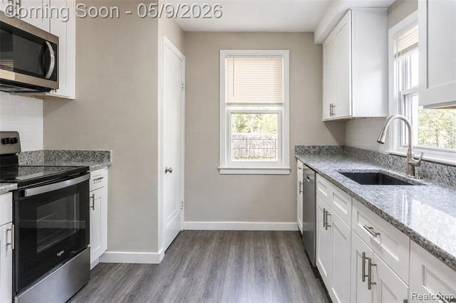 15417 Leona Drive, Redford, MI 48239