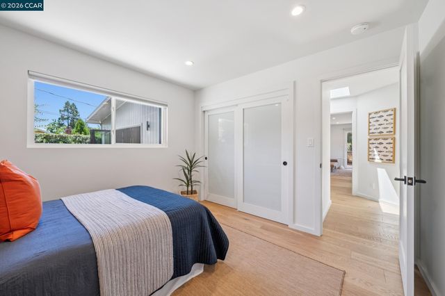 1119 Oak Hill Rd, Lafayette, CA 94549