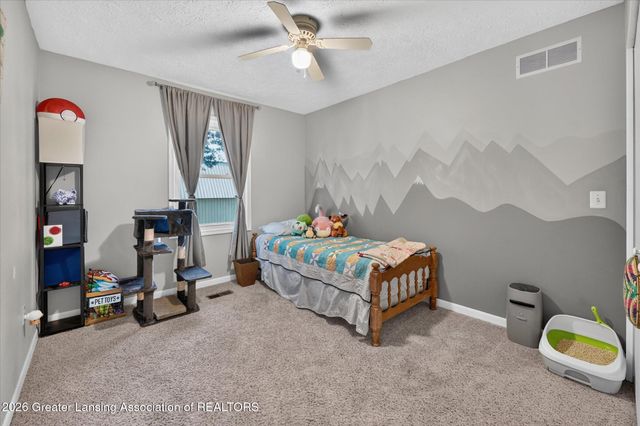 1820 Guenther Avenue, Lansing, MI 48917
