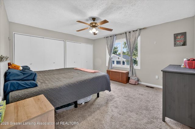 1820 Guenther Avenue, Lansing, MI 48917