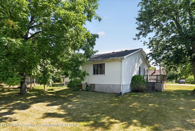 1820 Guenther Avenue, Lansing, MI 48917