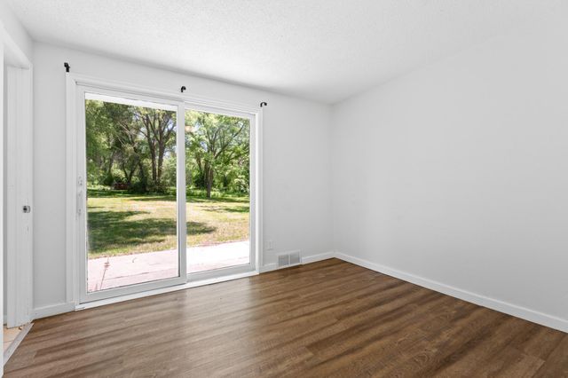 3244 Marion Road SE, Rochester, MN 55904