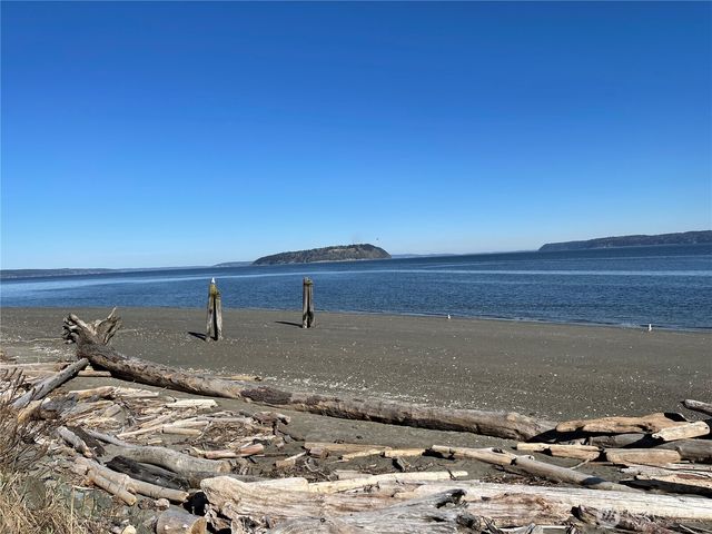 33 G Mukilteo Way, Hat Island, WA 98206