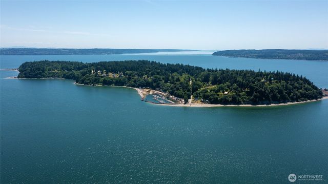 33 G Mukilteo Way, Hat Island, WA 98206
