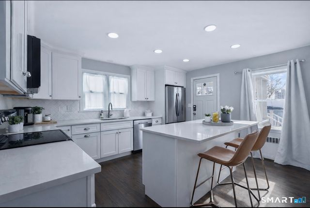 457 Summit Street, Bridgeport, CT 06606