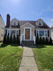 457 Summit Street, Bridgeport, CT 06606