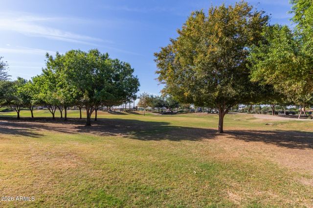 8979 W NICOLET Avenue, Glendale, AZ 85305