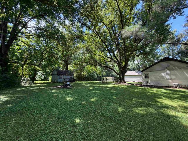 6954 N US 51 HWY, Millington, TN 38053