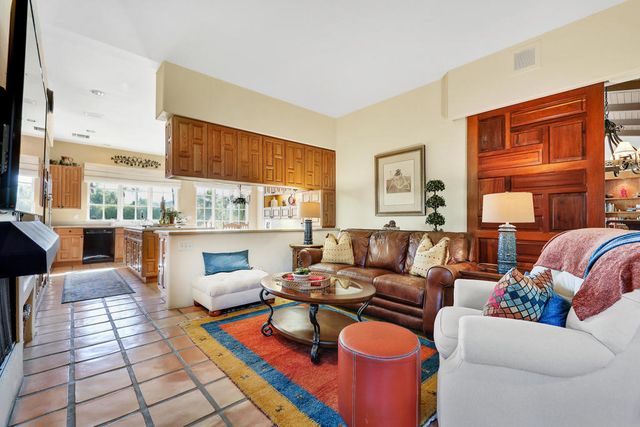 77175 Avenida Arteaga, La Quinta, CA 92253