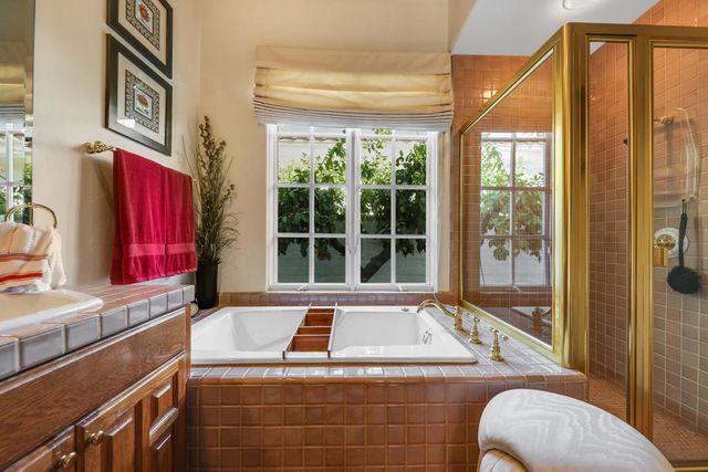 77175 Avenida Arteaga, La Quinta, CA 92253