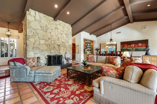 77175 Avenida Arteaga, La Quinta, CA 92253