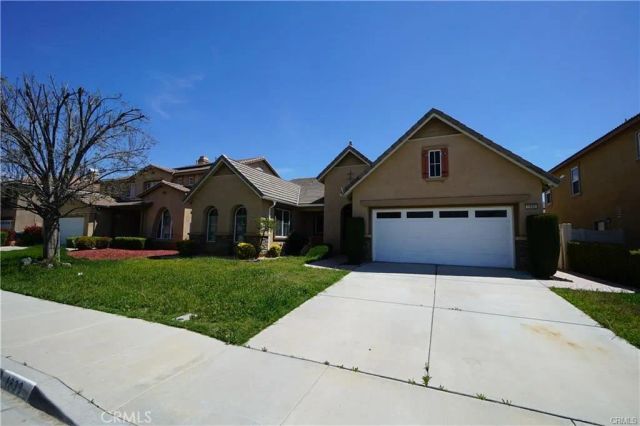1833 English Oak Way, Perris, CA 92571