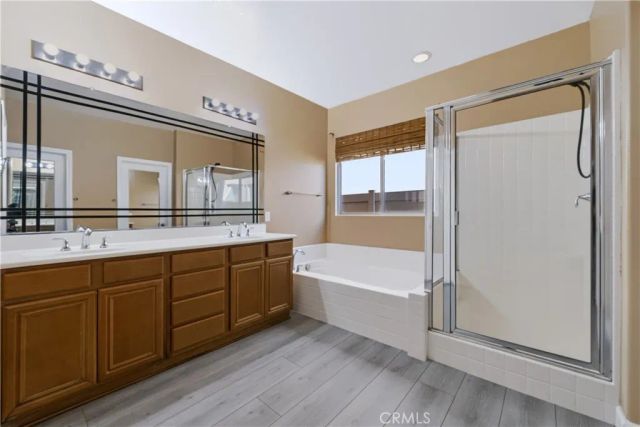 1833 English Oak Way, Perris, CA 92571