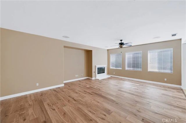 1833 English Oak Way, Perris, CA 92571