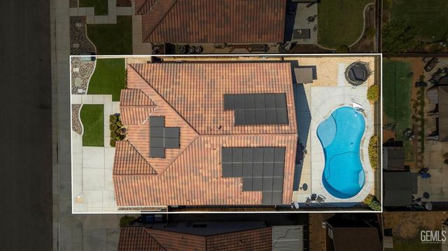 9418 Laurelwood Court, Shafter, CA 93263