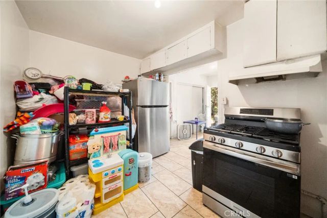 3016 Inez, Los Angeles, CA 90023