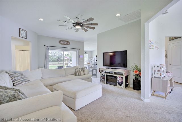 5128 Moss Hammock Trail, Sebring, FL 33872