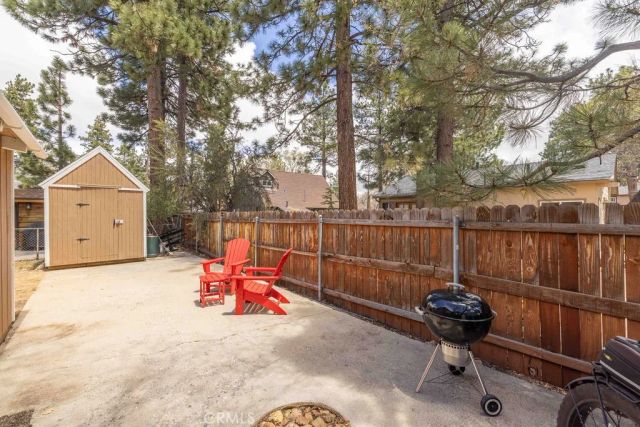 525 Kern, Sugarloaf, CA 92386