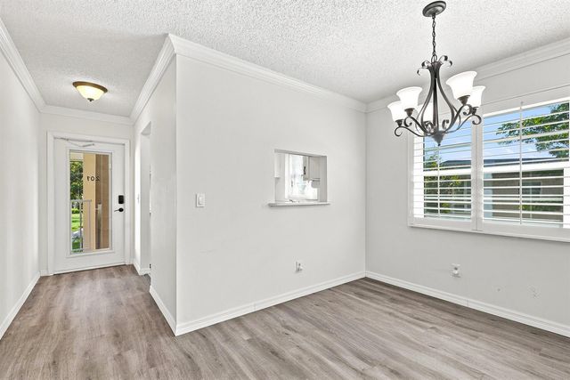 4 Vista Gardens Trail Unit 207, Vero Beach, FL 32962