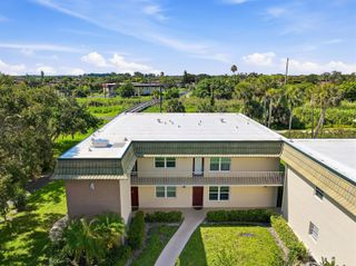 4 Vista Gardens Trail Unit 207, Vero Beach, FL 32962