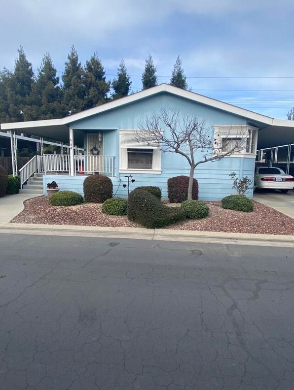 100 S Westwood Street 13, Porterville, CA 93257