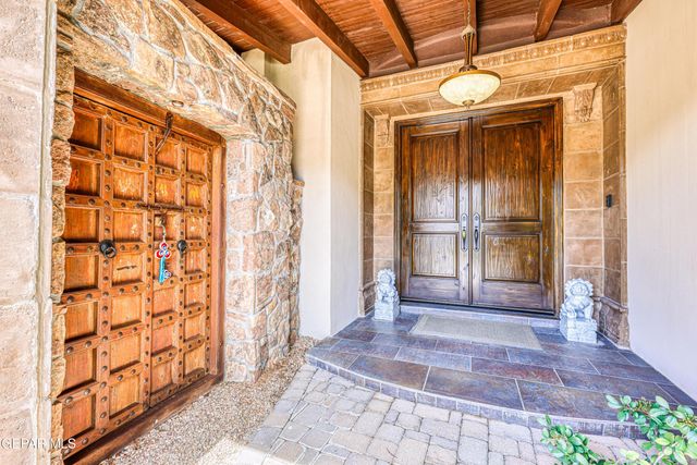 6309 VIA SERENA Drive, El Paso, TX 79912