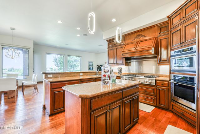 6309 VIA SERENA Drive, El Paso, TX 79912