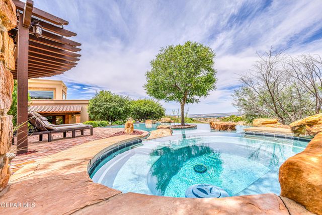 6309 VIA SERENA Drive, El Paso, TX 79912