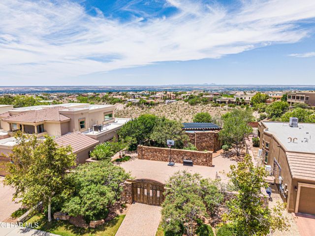 6309 VIA SERENA Drive, El Paso, TX 79912