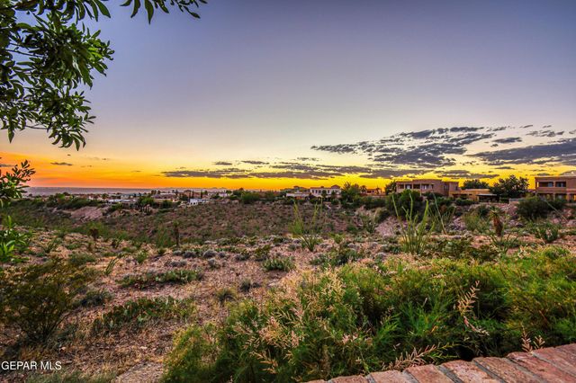 6309 VIA SERENA Drive, El Paso, TX 79912