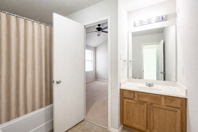 1313 Illinois Avenue, Lancaster, TX 75134