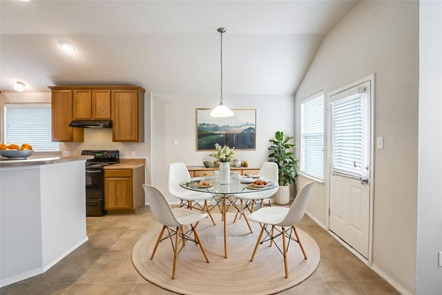 1313 Illinois Avenue, Lancaster, TX 75134