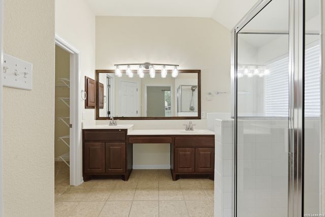 3350 HIGHLINE TRL, San Antonio, TX 78261