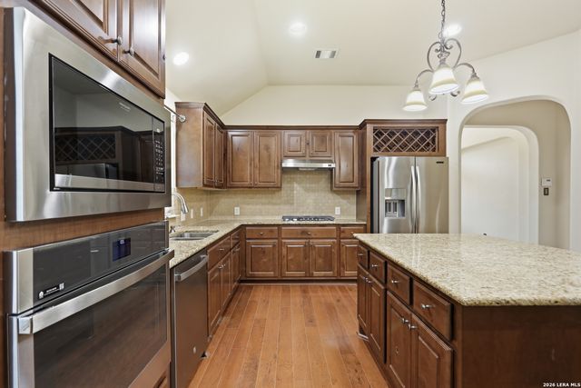 3350 HIGHLINE TRL, San Antonio, TX 78261