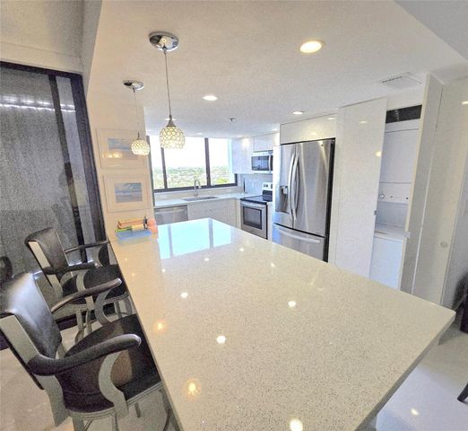 1631 S Ocean Boulevard 1006, Pompano Beach, FL 33062