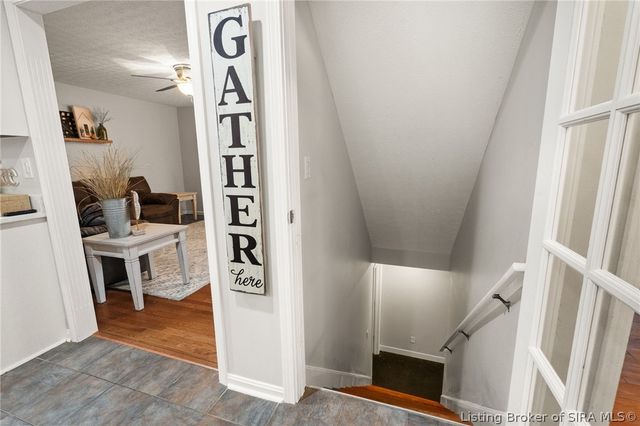 6803 Twin Springs Drive, Sellersburg, IN 47172