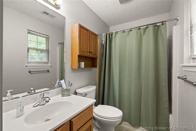 6803 Twin Springs Drive, Sellersburg, IN 47172