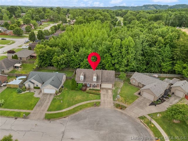 6803 Twin Springs Drive, Sellersburg, IN 47172