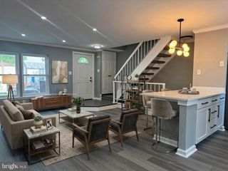 8 PINE RIDGE CT #11-4, Germantown, MD 20874