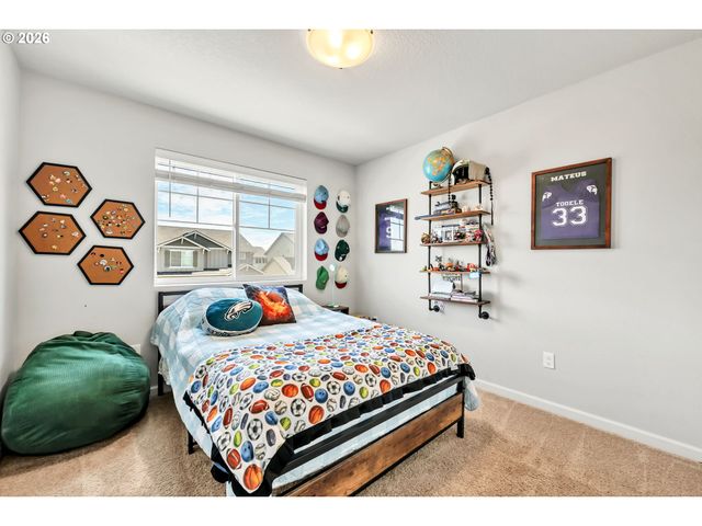 1397 FARMINGTON Dr, Junction City, OR 97448