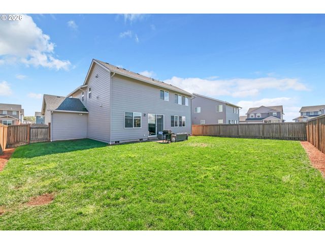 1397 FARMINGTON Dr, Junction City, OR 97448