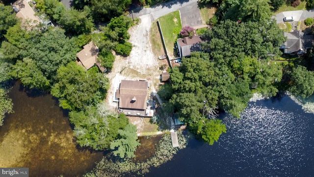42 CEDAR LANE, Fairton, NJ 08320