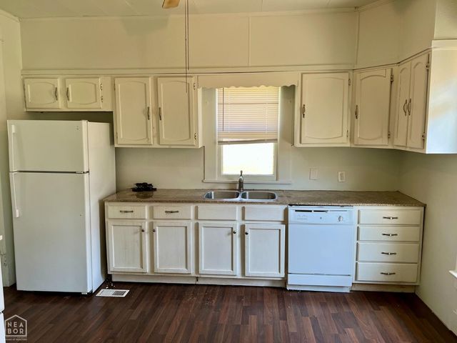 726 Warner Avenue, Jonesboro, AR 72401